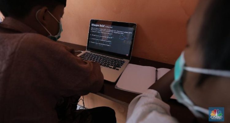 Internet 100 Mbps Resmi Turun Harga, Bayarnya Cuma Segini per Bulan!