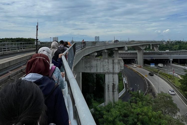 LRT Jabodebek: Inilah Penyebab LRT Gangguan Hingga Evakuasi